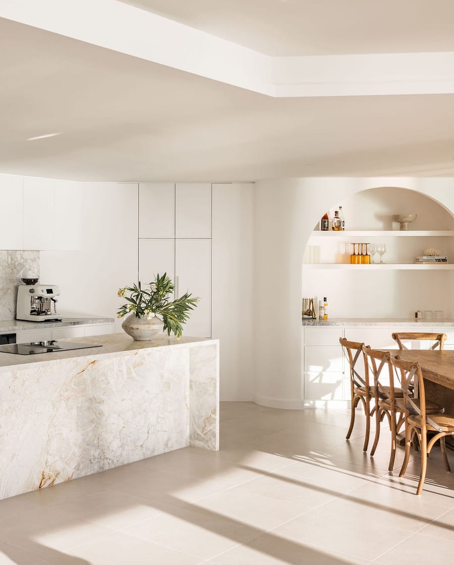 Sculptural Stone Kitchen, Broadbeach