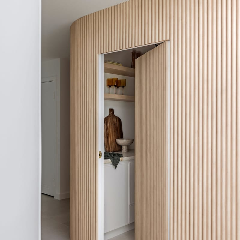 Fluted oak joinery detail